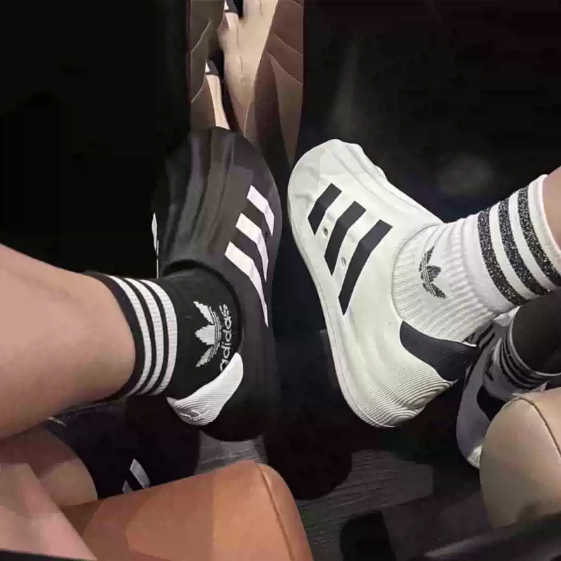 Adidas Tricolor adiFOM SUPERST - đánh giá và giá Women'S Accessories Adidas